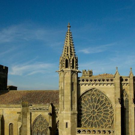 Au Doux Clocher Pieusse Exterior photo